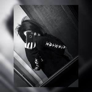 Meet your Posher, Jasmin